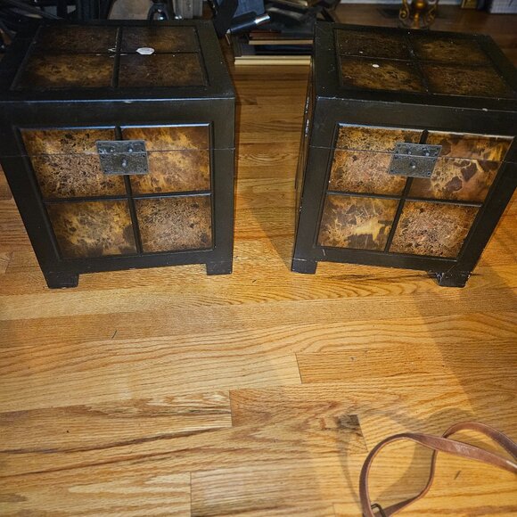 Vintage Chinese chest